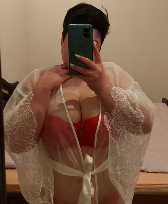 Оксана, 33 года, 4 размер груди